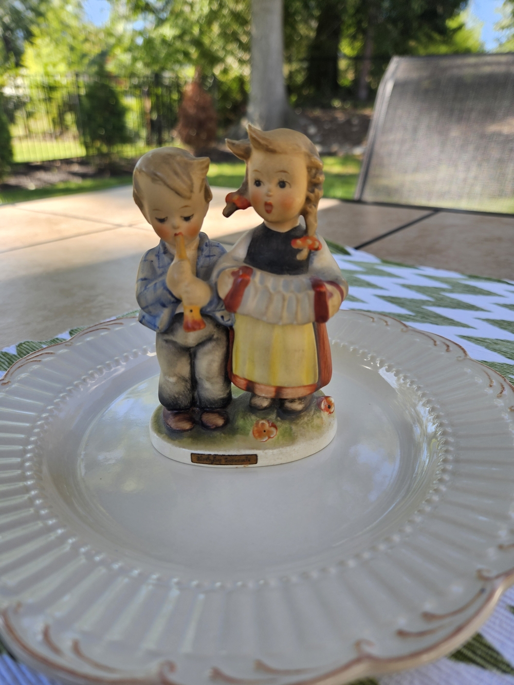 Hummel "Birthday Serenade"